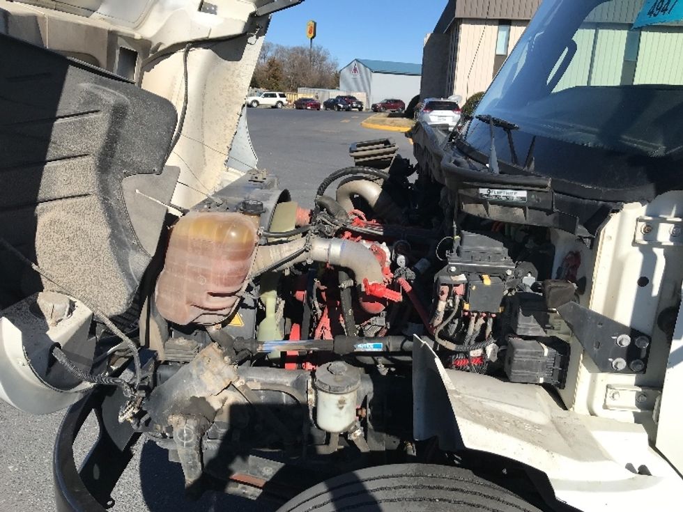 Medium Duty Box Truck-Light and Medium Duty Trucks-International-2020-MV607-Harrisonburg-VA-145,146\n\t\tmiles-$ 57,000 - Image 23