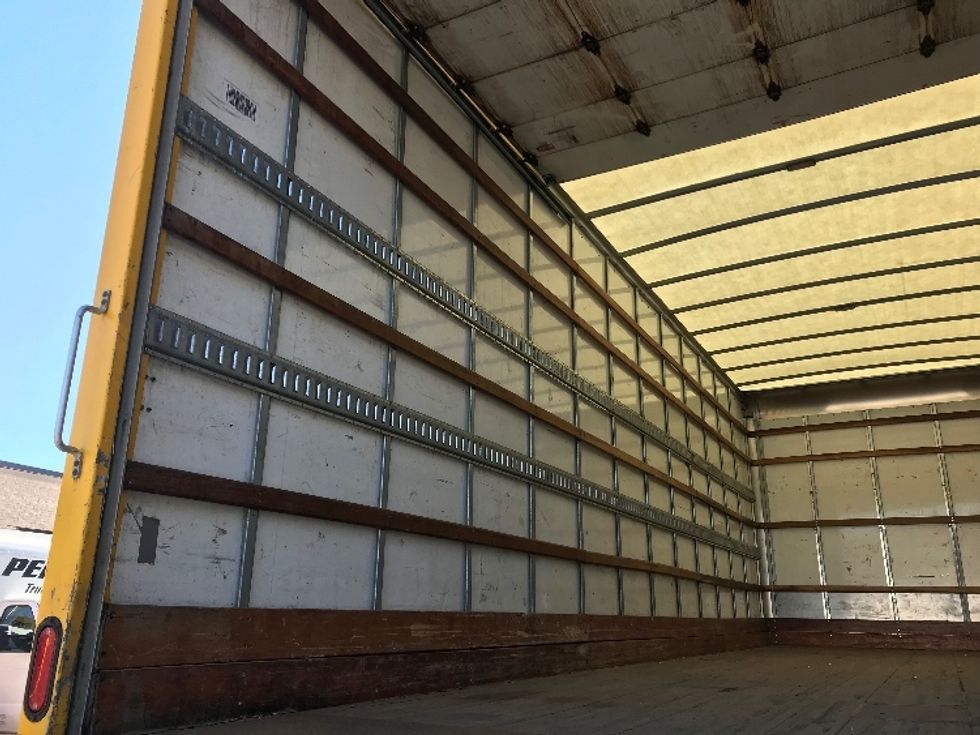 Medium Duty Box Truck-Light and Medium Duty Trucks-International-2020-MV607-Hazleton-PA-219,950\n\t\tmiles-$ 38,000 - Image 11