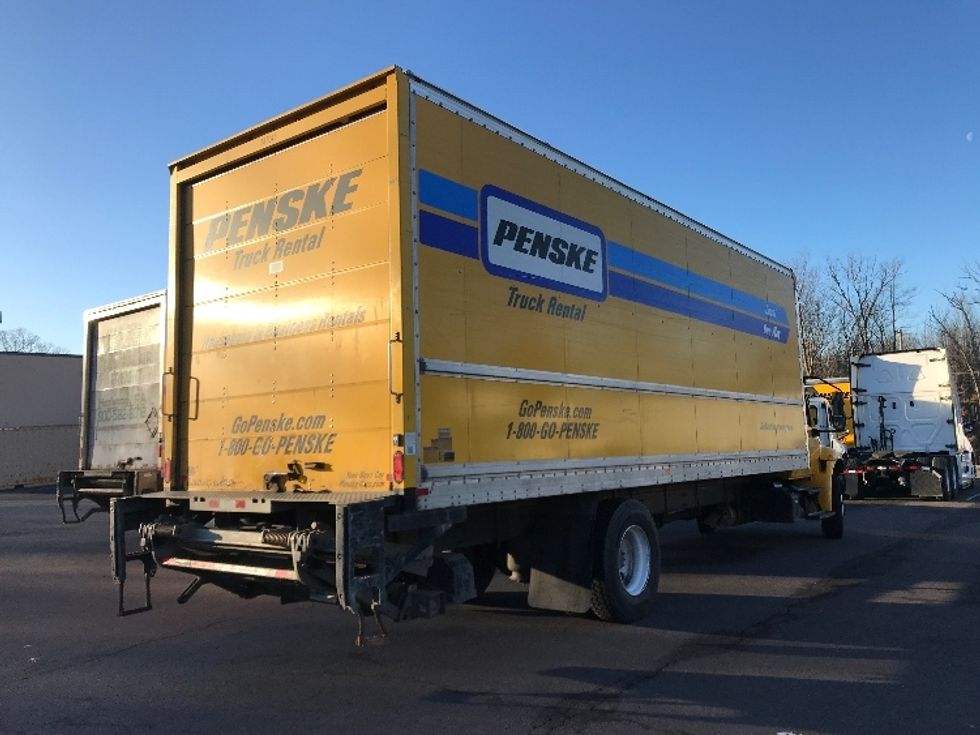 Medium Duty Box Truck-Light and Medium Duty Trucks-International-2020-MV607-Hazleton-PA-219,950\n\t\tmiles-$ 38,000 - Image 13