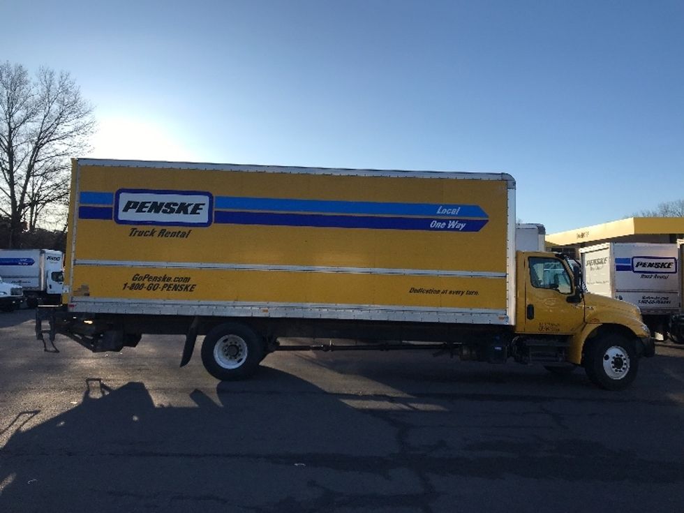 Medium Duty Box Truck-Light and Medium Duty Trucks-International-2020-MV607-Hazleton-PA-219,950\n\t\tmiles-$ 38,000 - Image 15