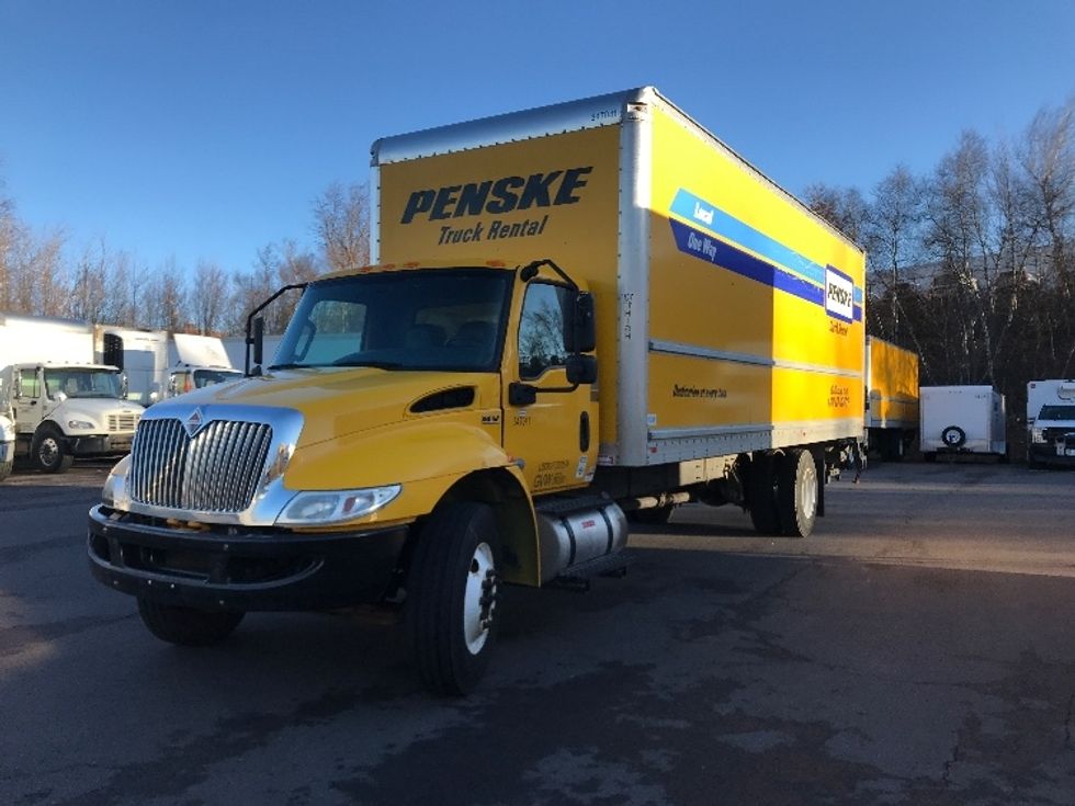 Medium Duty Box Truck-Light and Medium Duty Trucks-International-2020-MV607-Hazleton-PA-219,950\n\t\tmiles-$ 38,000 - Image 3