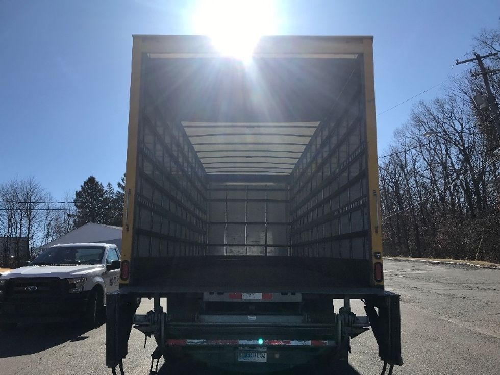 Medium Duty Box Truck-Light and Medium Duty Trucks-International-2020-MV607-Hazleton-PA-219,950\n\t\tmiles-$ 38,000 - Image 8