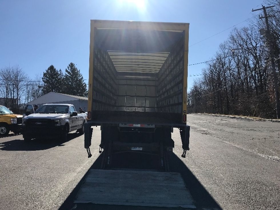 Medium Duty Box Truck-Light and Medium Duty Trucks-International-2020-MV607-Hazleton-PA-219,950\n\t\tmiles-$ 38,000 - Image 9