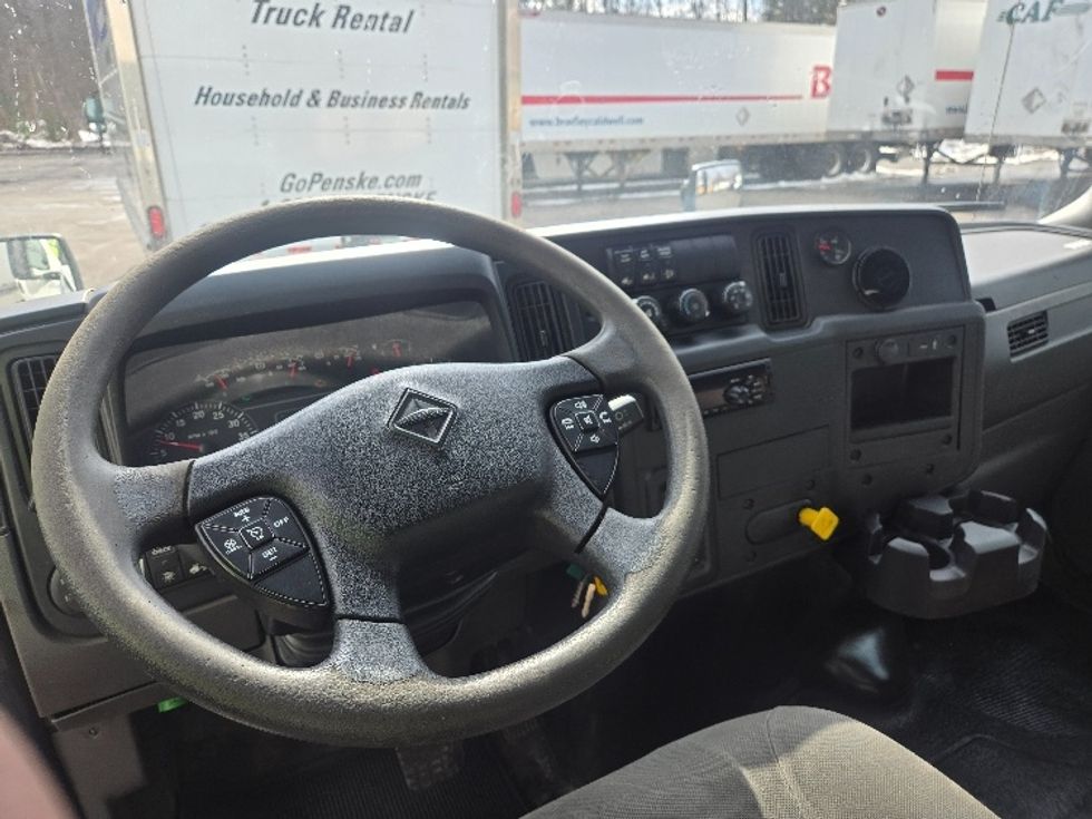 Medium Duty Box Truck-Light and Medium Duty Trucks-International-2020-MV607-Hazleton-PA-297,974\n\t\tmiles-$ 20,500 - Image 18