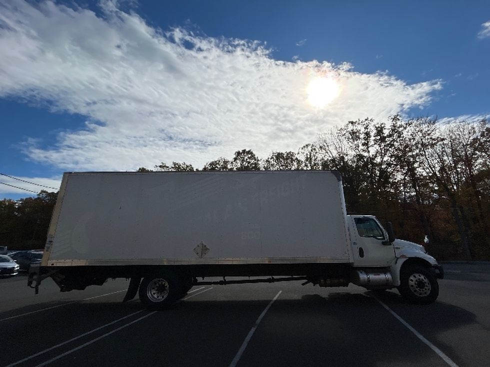 Medium Duty Box Truck-Light and Medium Duty Trucks-International-2020-MV607-Hazleton-PA-312,508\n\t\tmiles-$ 9,000 - Image 15