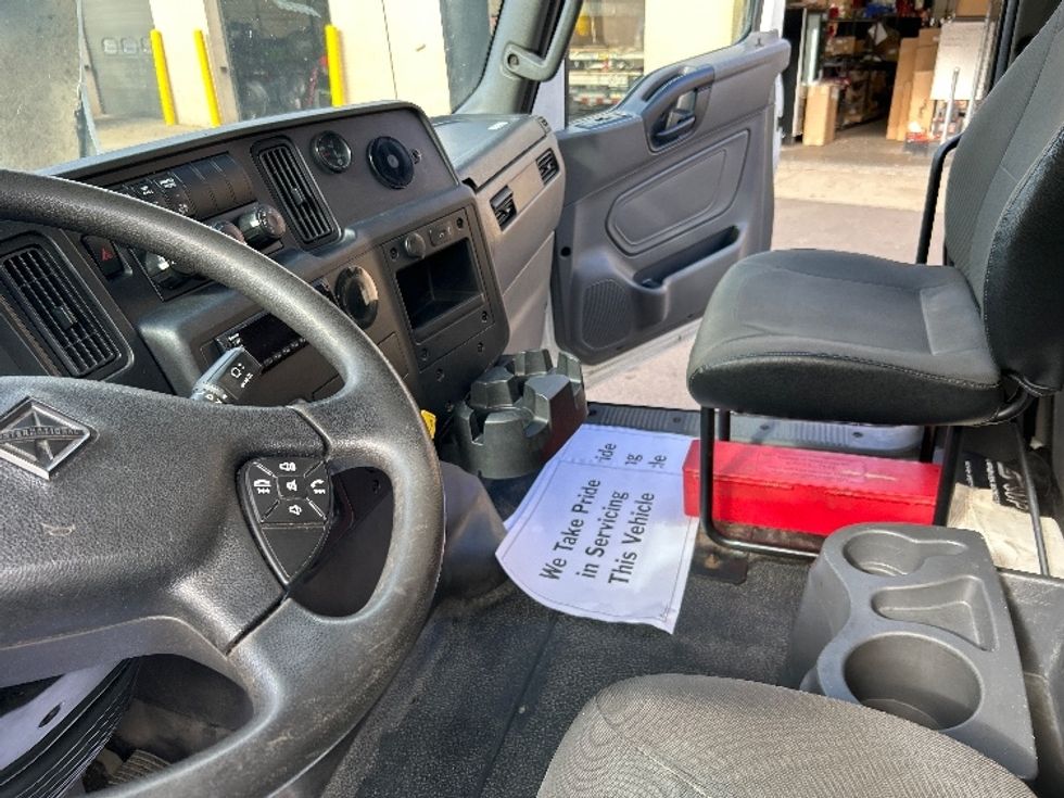 Medium Duty Box Truck-Light and Medium Duty Trucks-International-2020-MV607-Hazleton-PA-312,508\n\t\tmiles-$ 9,000 - Image 19