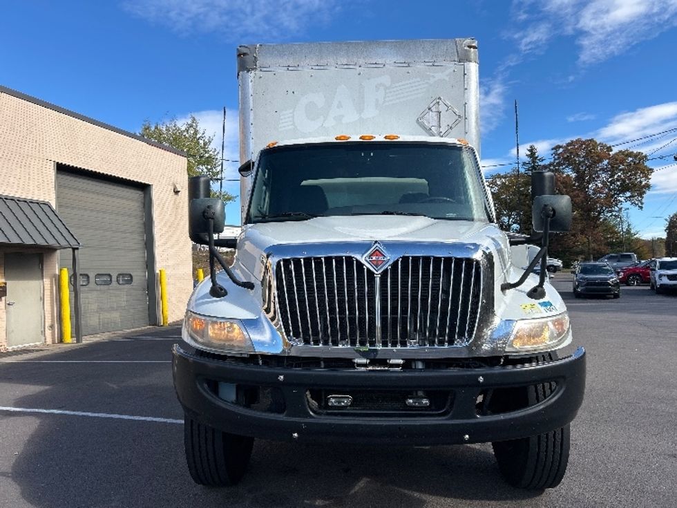 Medium Duty Box Truck-Light and Medium Duty Trucks-International-2020-MV607-Hazleton-PA-312,508\n\t\tmiles-$ 9,000 - Image 2