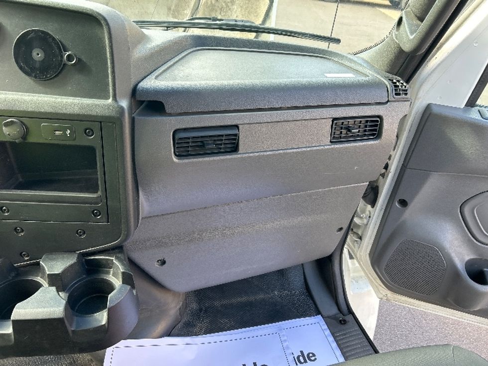 Medium Duty Box Truck-Light and Medium Duty Trucks-International-2020-MV607-Hazleton-PA-312,508\n\t\tmiles-$ 9,000 - Image 21