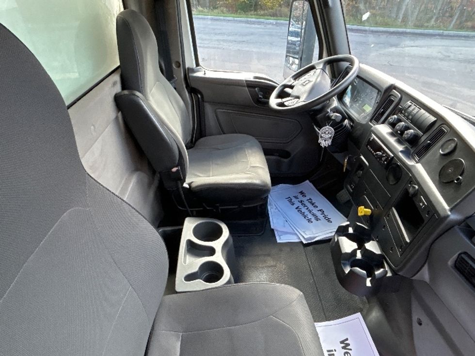 Medium Duty Box Truck-Light and Medium Duty Trucks-International-2020-MV607-Hazleton-PA-312,508\n\t\tmiles-$ 9,000 - Image 22