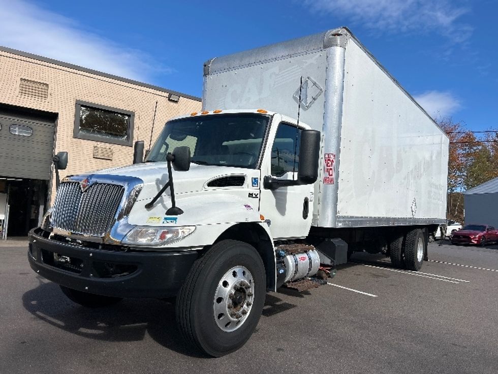 Medium Duty Box Truck-Light and Medium Duty Trucks-International-2020-MV607-Hazleton-PA-312,508\n\t\tmiles-$ 9,000 - Image 3