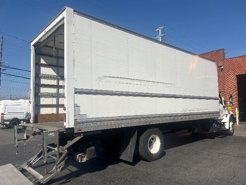 Medium Duty Box Truck-Light and Medium Duty Trucks-International-2020-MV607-Homewood-AL-181,557\n\t\tmiles-$ 54,000 - Image 13