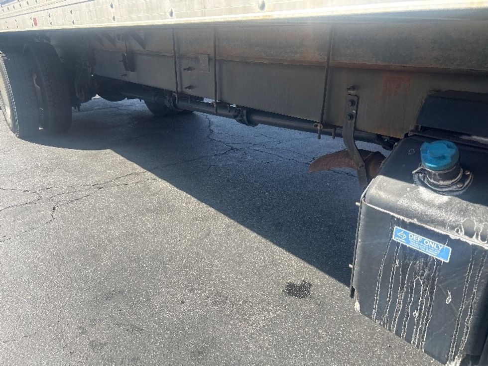 Medium Duty Box Truck-Light and Medium Duty Trucks-International-2020-MV607-Homewood-AL-181,557\n\t\tmiles-$ 54,000 - Image 14