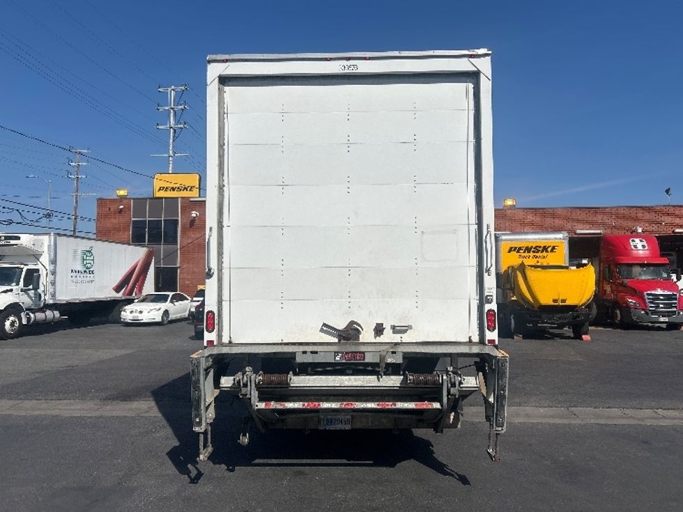 Medium Duty Box Truck-Light and Medium Duty Trucks-International-2020-MV607-Homewood-AL-181,557\n\t\tmiles-$ 54,000 - Image 7