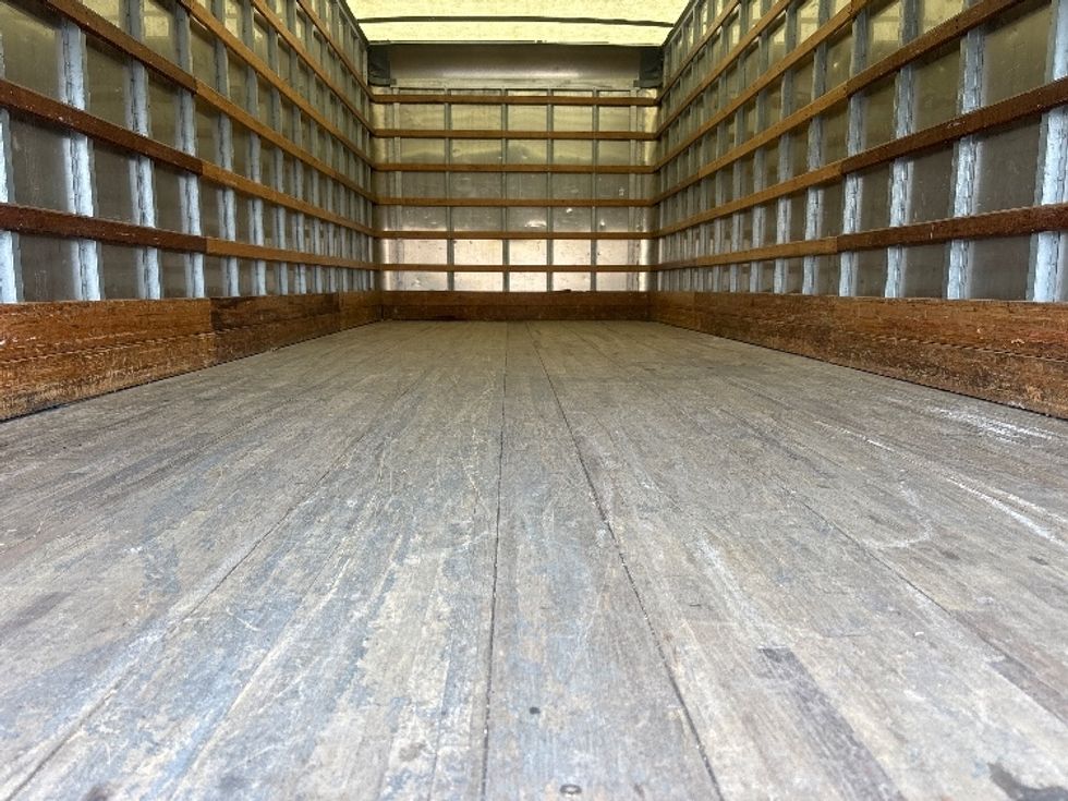 Medium Duty Box Truck-Light and Medium Duty Trucks-International-2020-MV607-Houston-TX-101,152\n\t\tmiles-$ 60,750 - Image 10