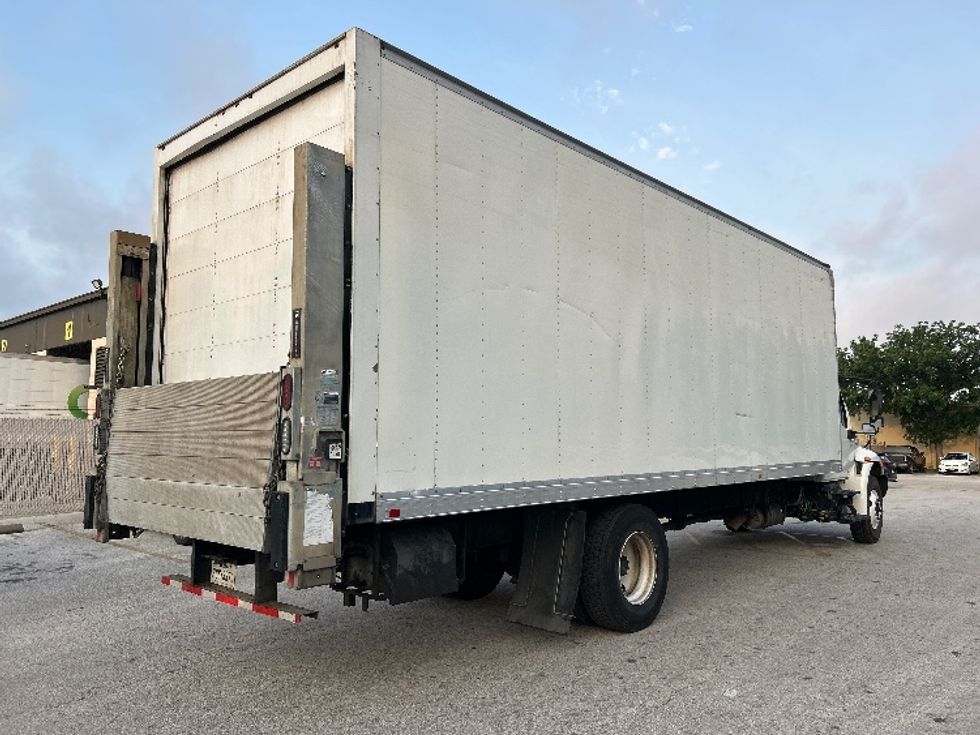 Medium Duty Box Truck-Light and Medium Duty Trucks-International-2020-MV607-Houston-TX-300,974\n\t\tmiles-$ 31,000 - Image 13