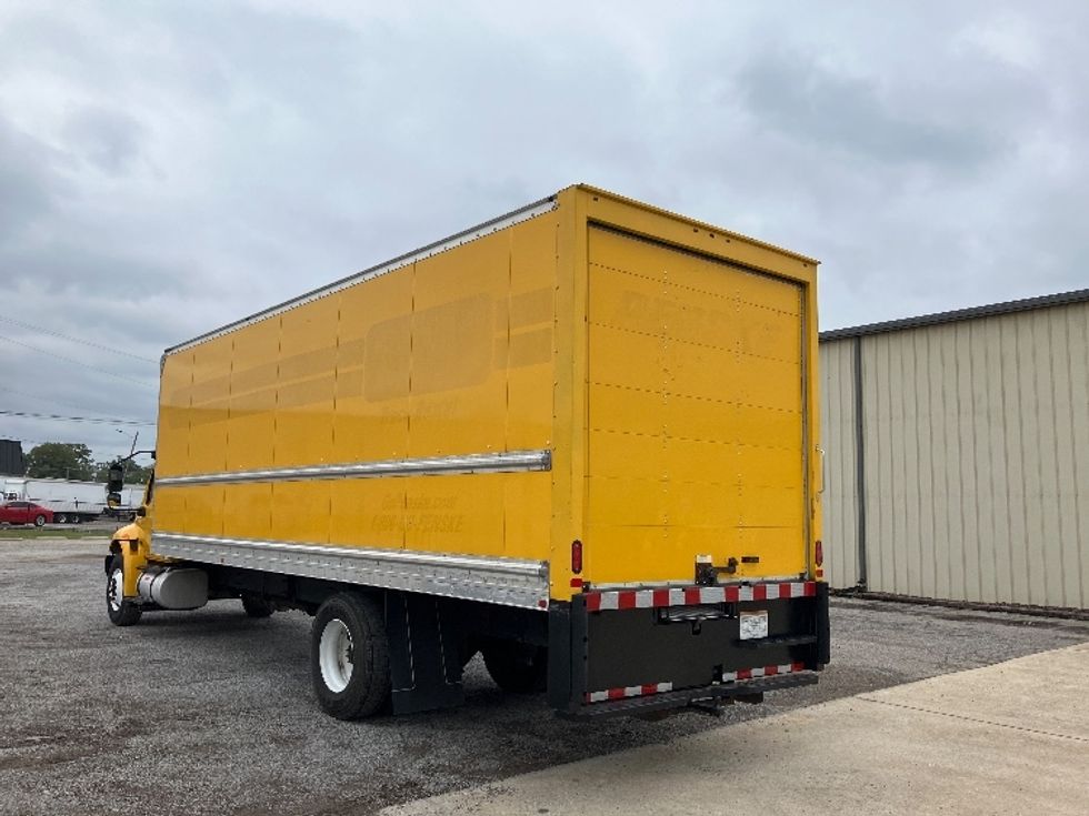 Medium Duty Box Truck-Light and Medium Duty Trucks-International-2020-MV607-Hueytown-AL-175,879\n\t\tmiles-$ 45,250 - Image 6
