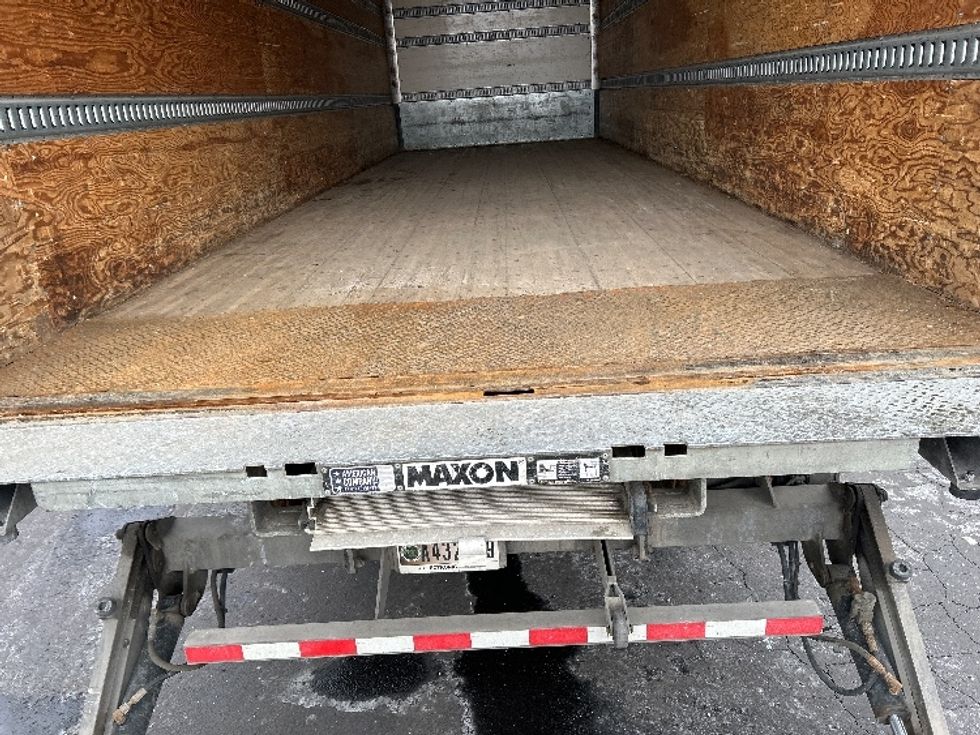 Medium Duty Box Truck-Light and Medium Duty Trucks-International-2020-MV607-Indianapolis-IN-102,034\n\t\tmiles-$ 60,000 - Image 10
