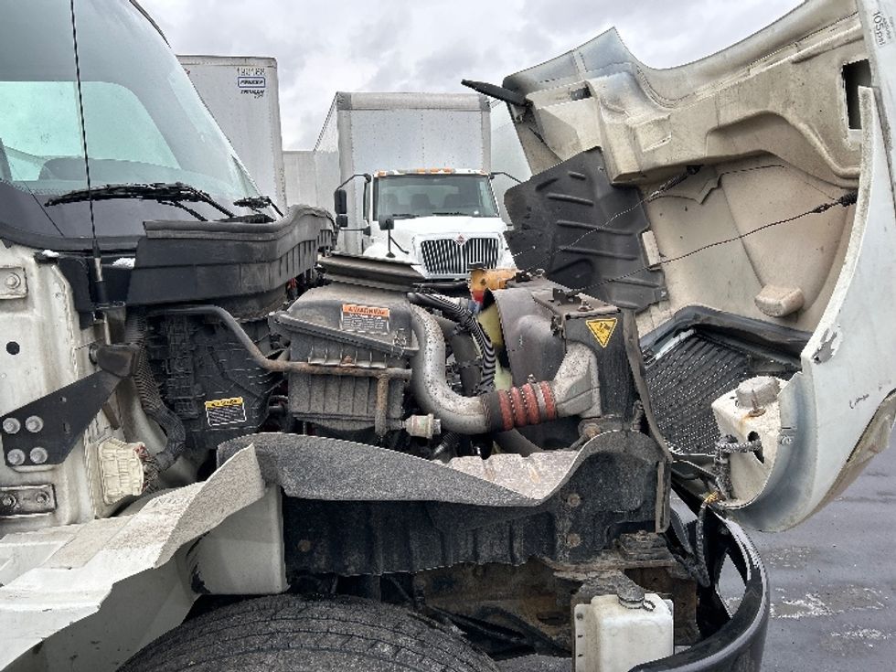 Medium Duty Box Truck-Light and Medium Duty Trucks-International-2020-MV607-Indianapolis-IN-102,034\n\t\tmiles-$ 60,000 - Image 23