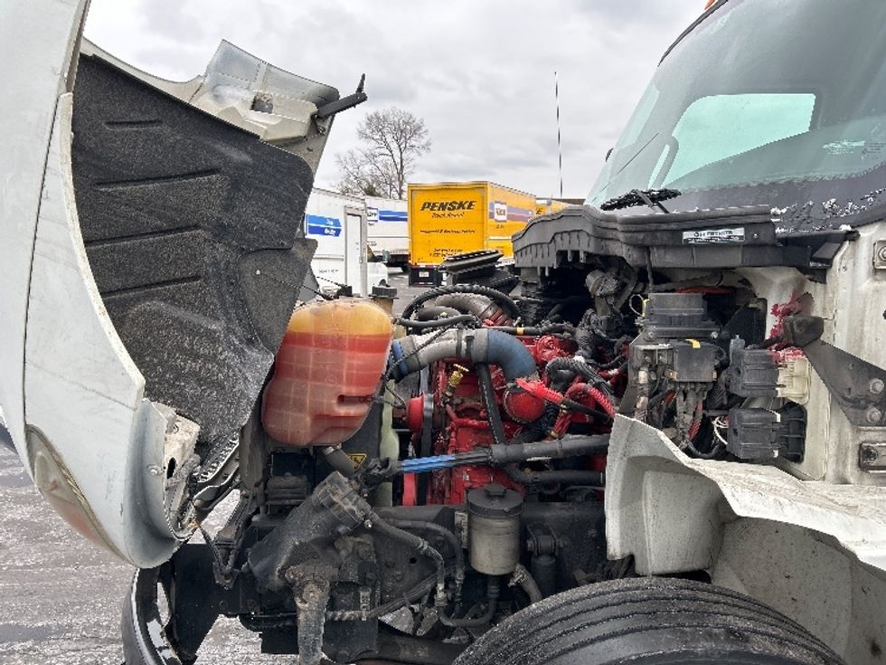 Medium Duty Box Truck-Light and Medium Duty Trucks-International-2020-MV607-Indianapolis-IN-102,034\n\t\tmiles-$ 60,000 - Image 24