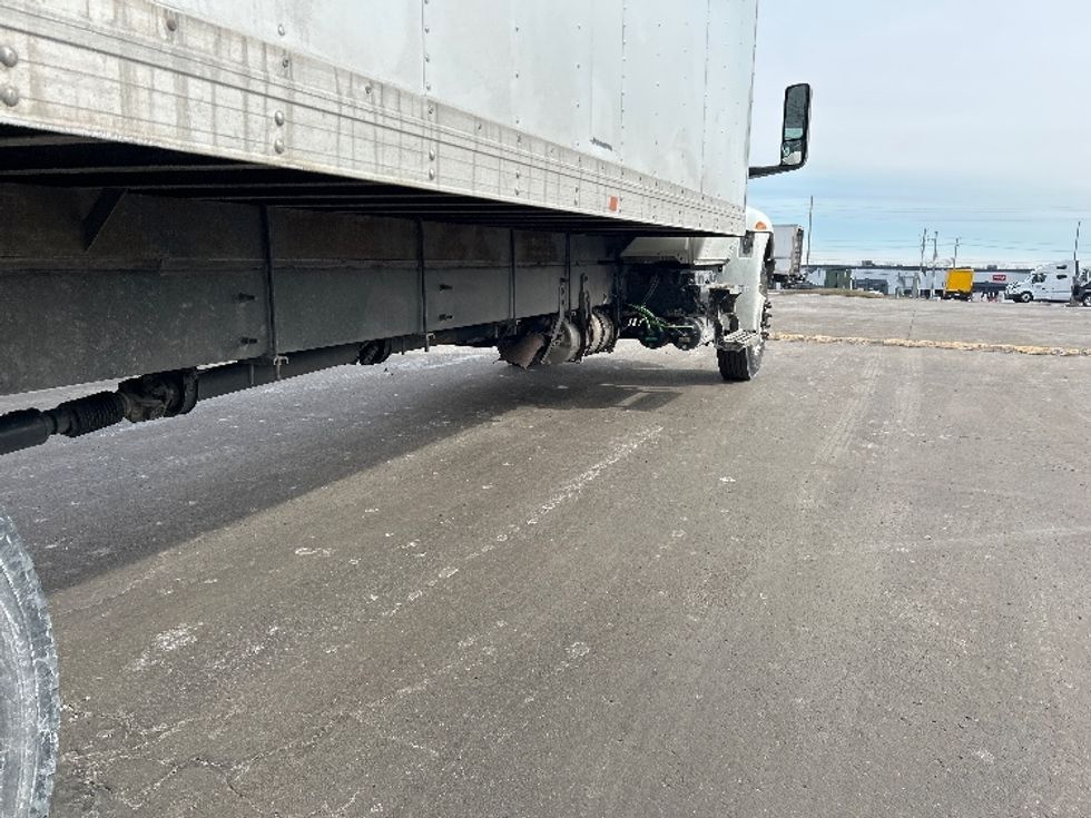 Medium Duty Box Truck-Light and Medium Duty Trucks-International-2020-MV607-Indianapolis-IN-108,113\n\t\tmiles-$ 58,250 - Image 14