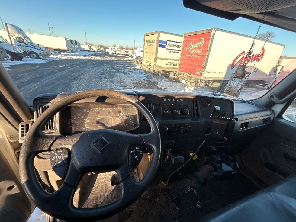Medium Duty Box Truck-Light and Medium Duty Trucks-International-2020-MV607-Indianapolis-IN-120,022\n\t\tmiles-$ 58,000 - Image 18