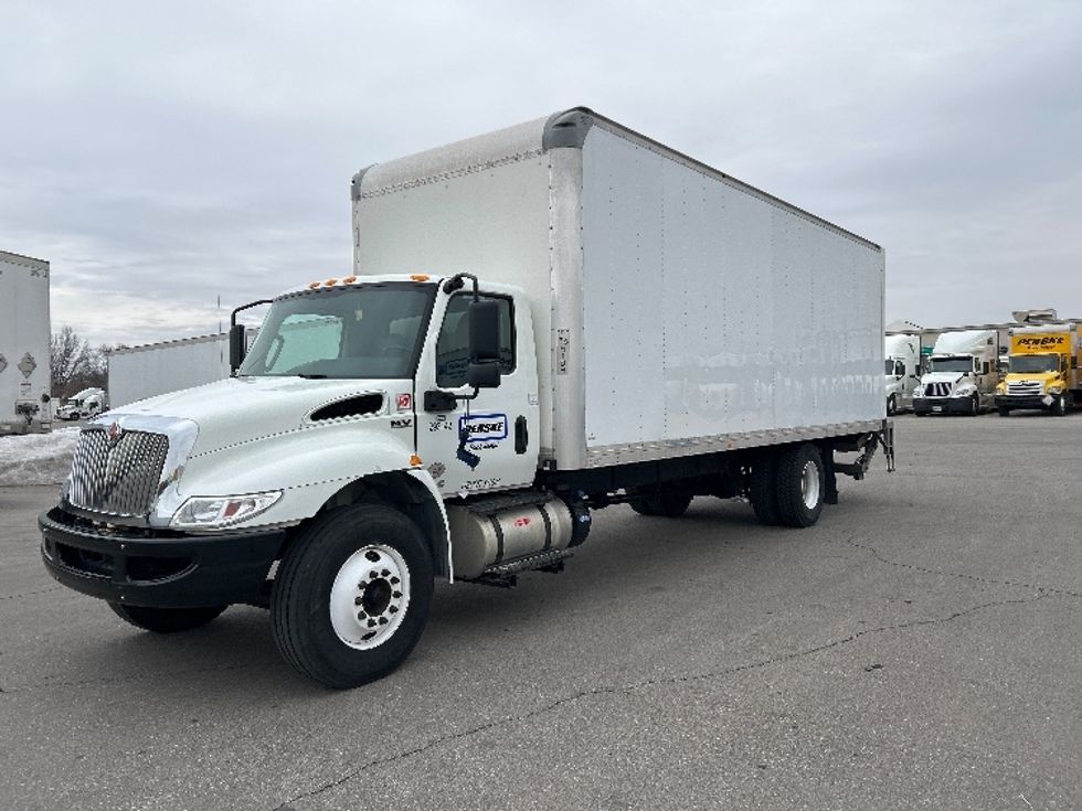 Medium Duty Box Truck-Light and Medium Duty Trucks-International-2020-MV607-Indianapolis-IN-160,507\n\t\tmiles-$ 47,000 - Image 3