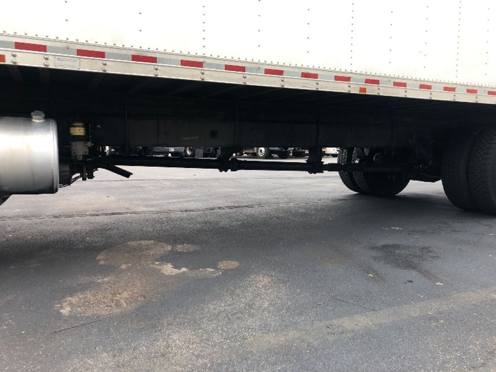 Medium Duty Box Truck-Light and Medium Duty Trucks-International-2020-MV607-Indianapolis-IN-210,464\n\t\tmiles-$ 45,500 - Image 5
