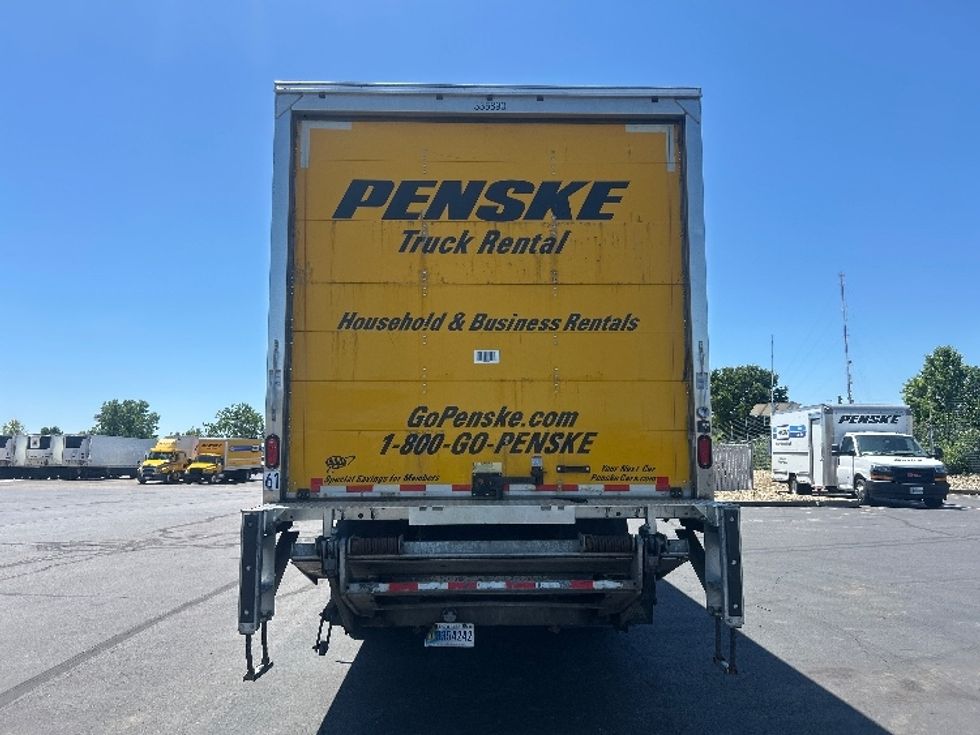 Medium Duty Box Truck-Light and Medium Duty Trucks-International-2020-MV607-Indianapolis-IN-215,529\n\t\tmiles-$ 38,250 - Image 7