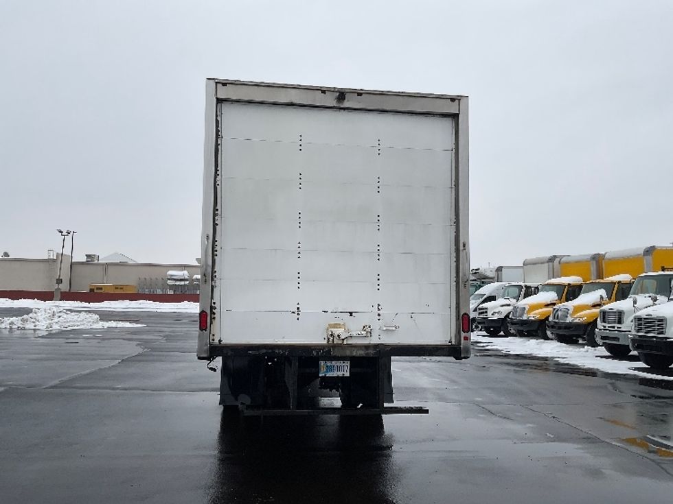 Medium Duty Box Truck-Light and Medium Duty Trucks-International-2020-MV607-Indianapolis-IN-233,195\n\t\tmiles-$ 30,750 - Image 7