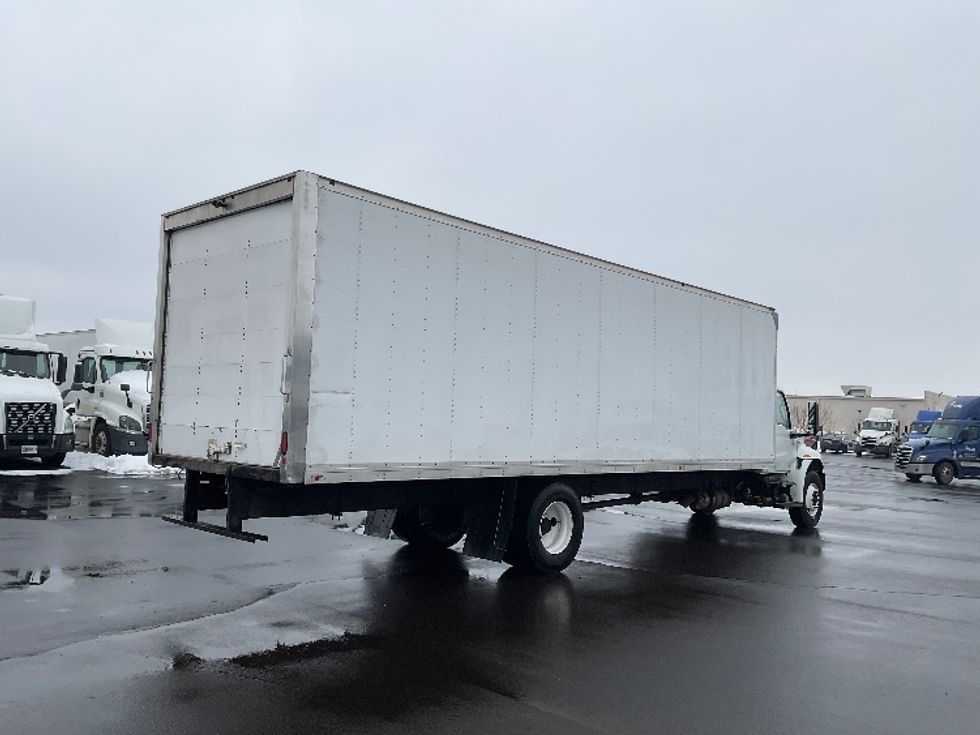 Medium Duty Box Truck-Light and Medium Duty Trucks-International-2020-MV607-Indianapolis-IN-233,195\n\t\tmiles-$ 30,750 - Image 13