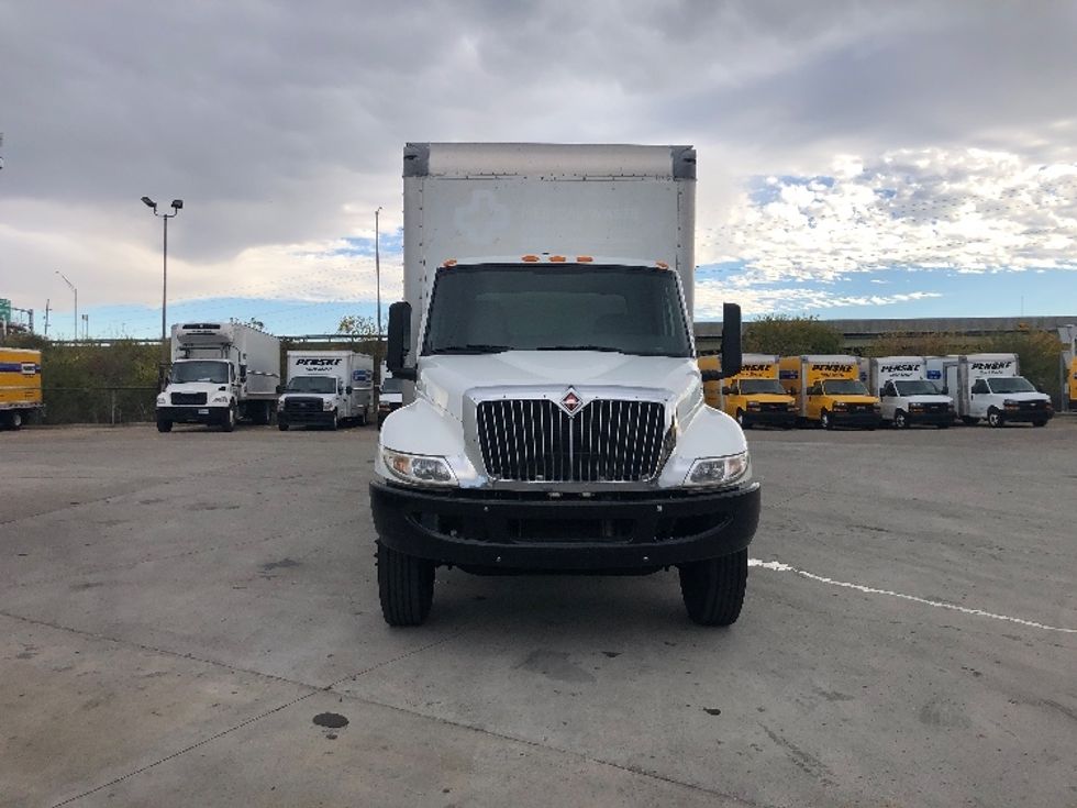 Medium Duty Box Truck-Light and Medium Duty Trucks-International-2020-MV607-Indianapolis-IN-241,205\n\t\tmiles-$ 36,500 - Image 2