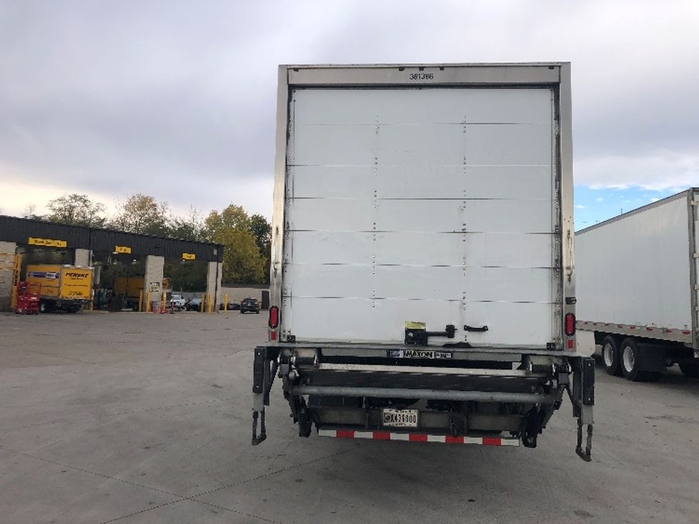 Medium Duty Box Truck-Light and Medium Duty Trucks-International-2020-MV607-Indianapolis-IN-241,205\n\t\tmiles-$ 36,500 - Image 7