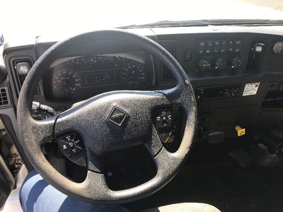 Medium Duty Box Truck-Light and Medium Duty Trucks-International-2020-MV607-Indianapolis-IN-320,691\n\t\tmiles-$ 22,000 - Image 18