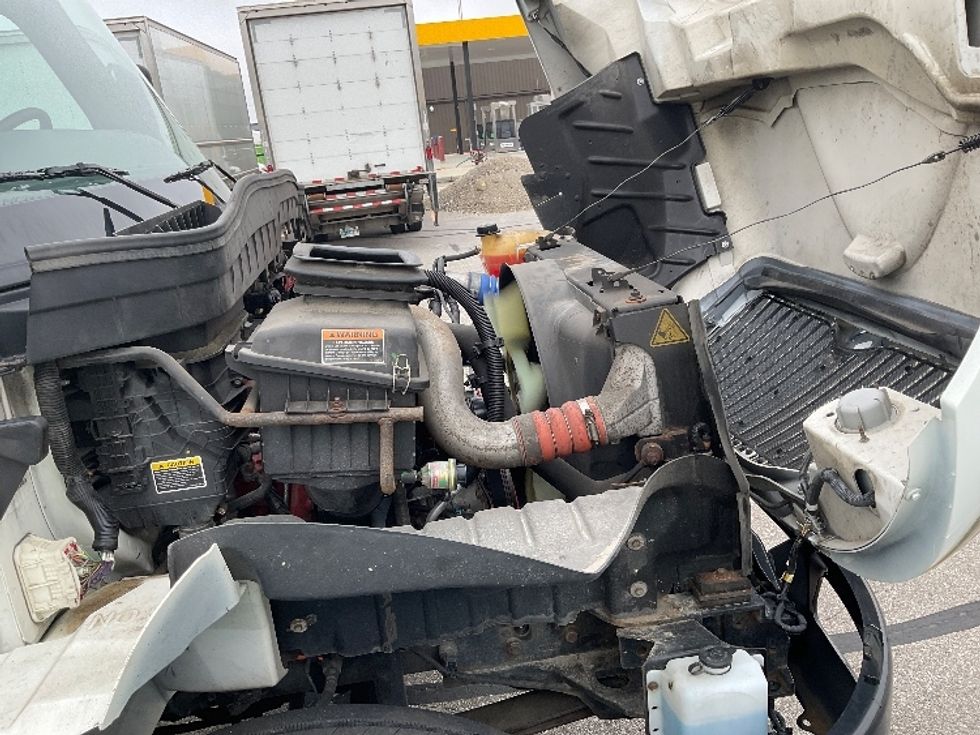Medium Duty Box Truck-Light and Medium Duty Trucks-International-2020-MV607-Indianapolis-IN-46,432\n\t\tmiles-$ 67,750 - Image 23
