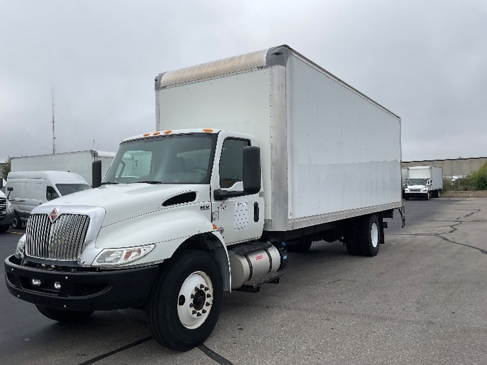 Medium Duty Box Truck-Light and Medium Duty Trucks-International-2020-MV607-Indianapolis-IN-46,432\n\t\tmiles-$ 67,750 - Image 3