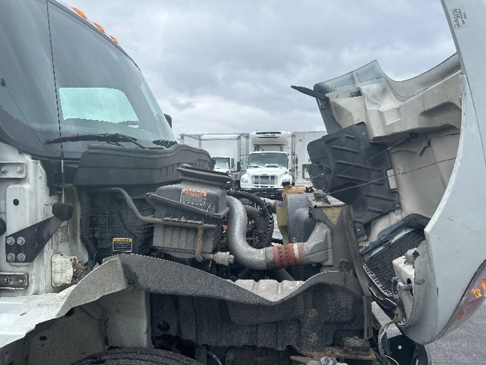 Medium Duty Box Truck-Light and Medium Duty Trucks-International-2020-MV607-Indianapolis-IN-81,513\n\t\tmiles-$ 61,250 - Image 23