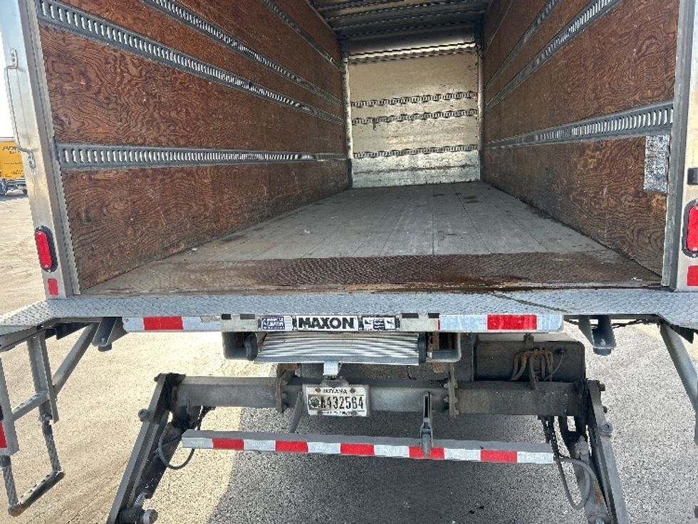 Medium Duty Box Truck-Light and Medium Duty Trucks-International-2020-MV607-Indianapolis-IN-82,425\n\t\tmiles-$ 67,250 - Image 10