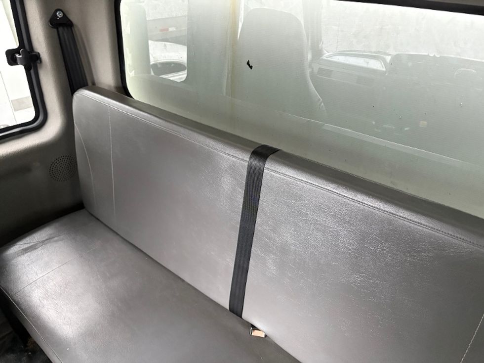 Medium Duty Box Truck-Light and Medium Duty Trucks-International-2020-MV607-Indianapolis-IN-82,425\n\t\tmiles-$ 67,250 - Image 25