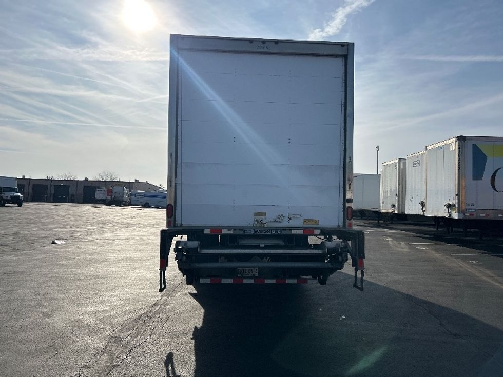 Medium Duty Box Truck-Light and Medium Duty Trucks-International-2020-MV607-Indianapolis-IN-82,425\n\t\tmiles-$ 67,250 - Image 7