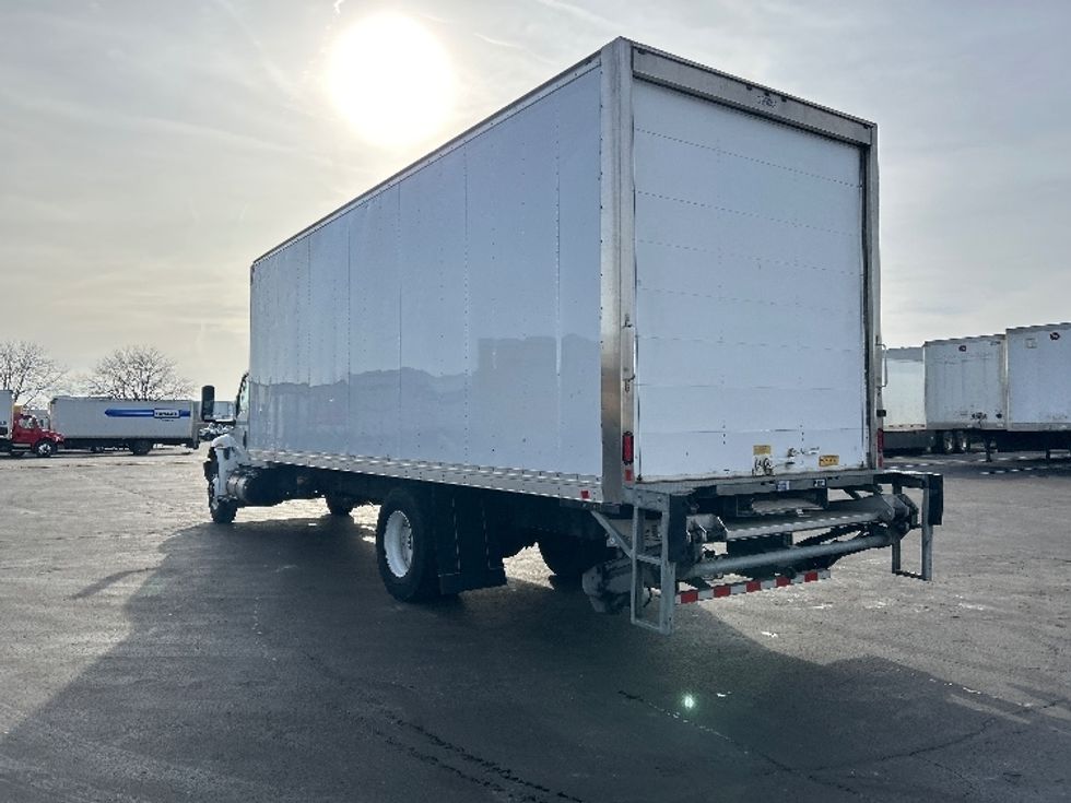 Medium Duty Box Truck-Light and Medium Duty Trucks-International-2020-MV607-Indianapolis-IN-86,611\n\t\tmiles-$ 66,750 - Image 6