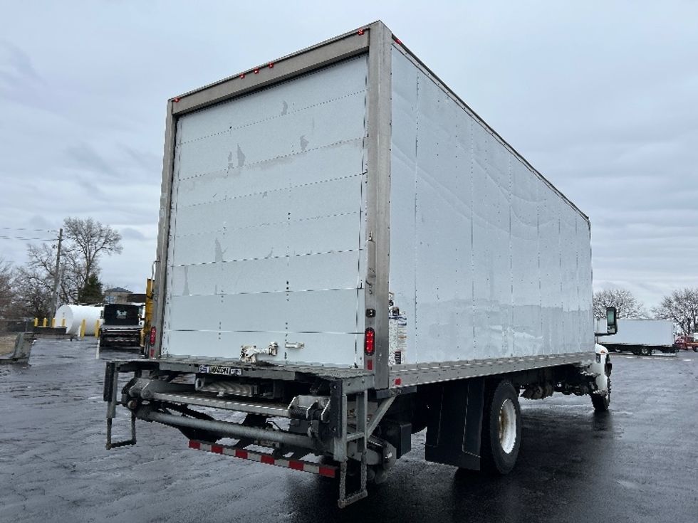 Medium Duty Box Truck-Light and Medium Duty Trucks-International-2020-MV607-Indianapolis-IN-98,330\n\t\tmiles-$ 60,500 - Image 13