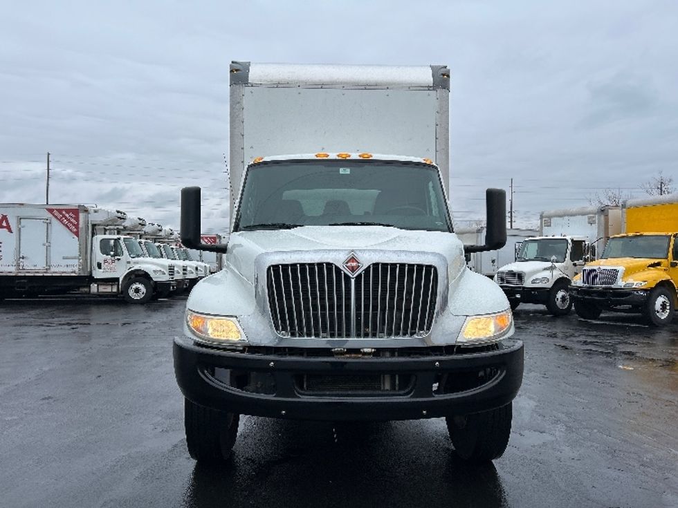 Medium Duty Box Truck-Light and Medium Duty Trucks-International-2020-MV607-Indianapolis-IN-98,330\n\t\tmiles-$ 60,500 - Image 2