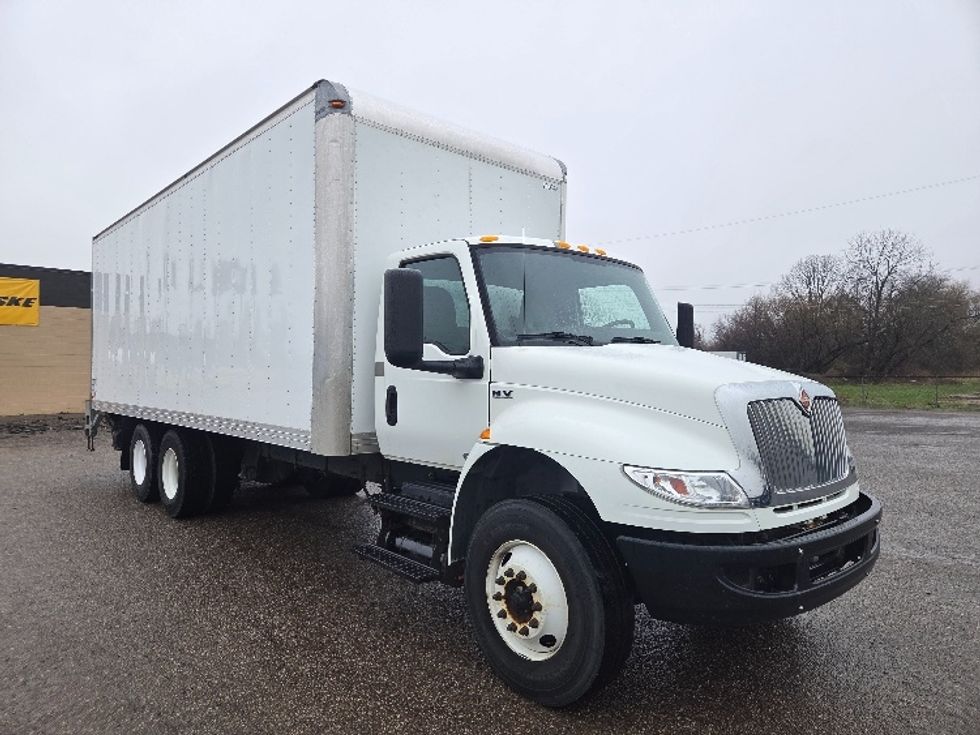 Medium Duty Box Truck-Light and Medium Duty Trucks-International-2020-MV607-Jackson-MI-108,323\n\t\tmiles-$ 58,500 - Image 1
