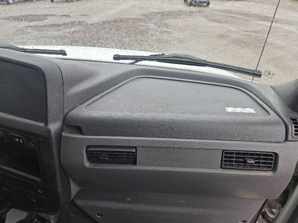 Medium Duty Box Truck-Light and Medium Duty Trucks-International-2020-MV607-Jackson-MI-108,323\n\t\tmiles-$ 58,500 - Image 21