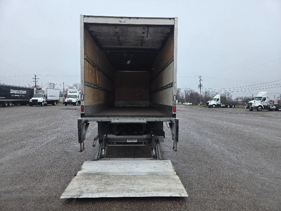 Medium Duty Box Truck-Light and Medium Duty Trucks-International-2020-MV607-Jackson-MI-108,323\n\t\tmiles-$ 58,500 - Image 9