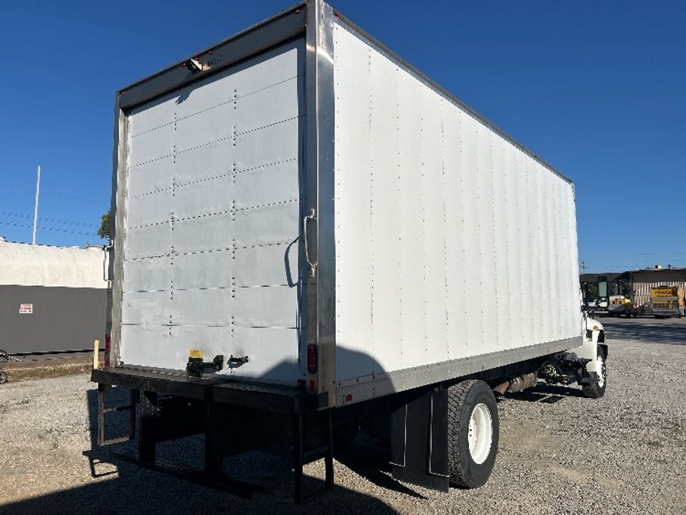 Medium Duty Box Truck-Light and Medium Duty Trucks-International-2020-MV607-Jackson-TN-125,315\n\t\tmiles-$ 49,000 - Image 12