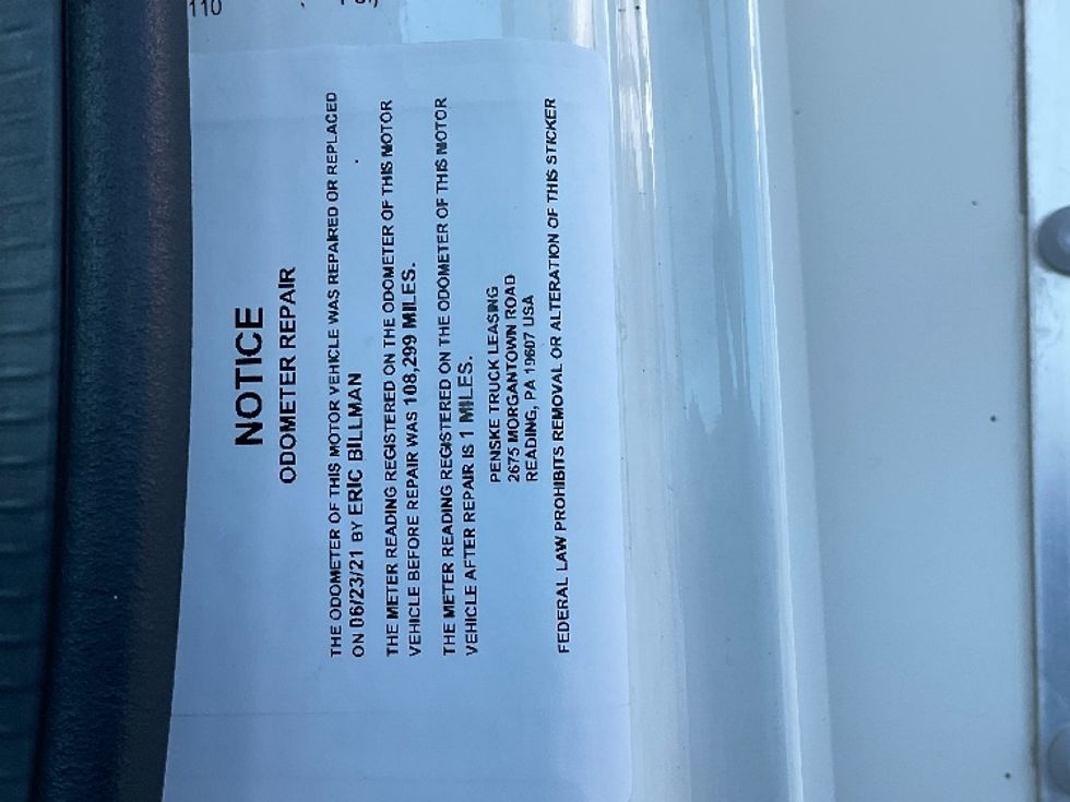 Medium Duty Box Truck-Light and Medium Duty Trucks-International-2020-MV607-Jackson-TN-297,261\n\t\tmiles-$ 37,000 - Image 25