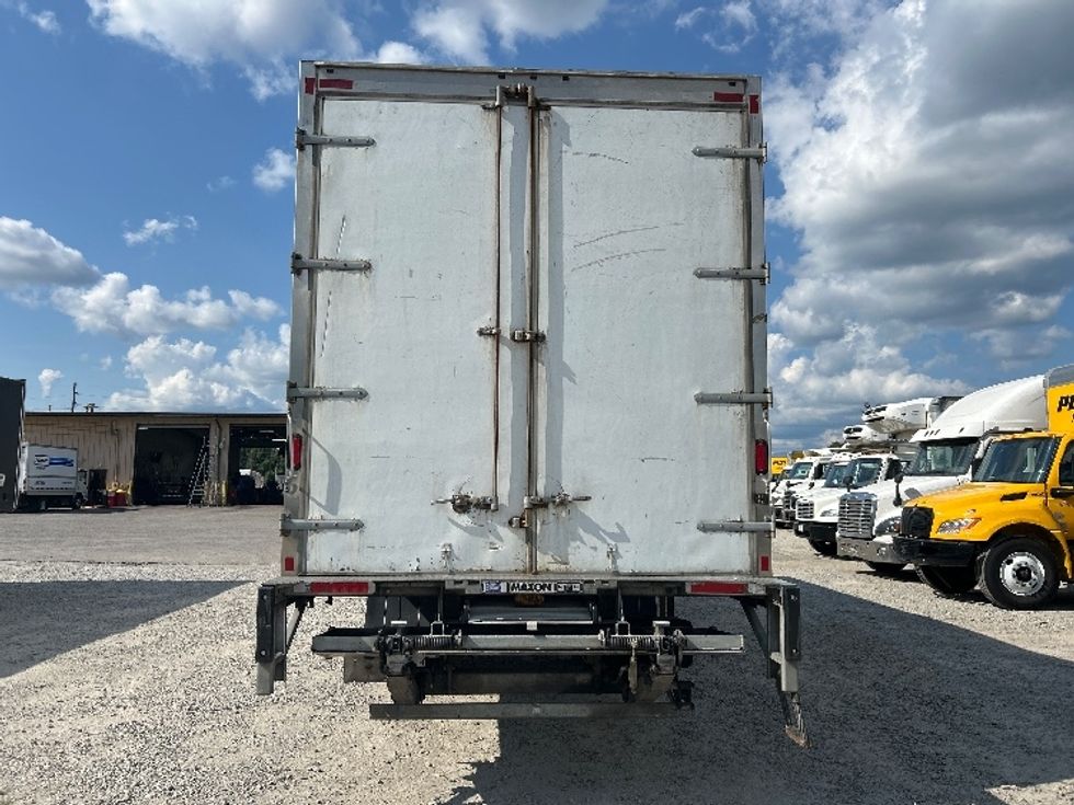 Medium Duty Box Truck-Light and Medium Duty Trucks-International-2020-MV607-Jackson-TN-297,261\n\t\tmiles-$ 37,000 - Image 7