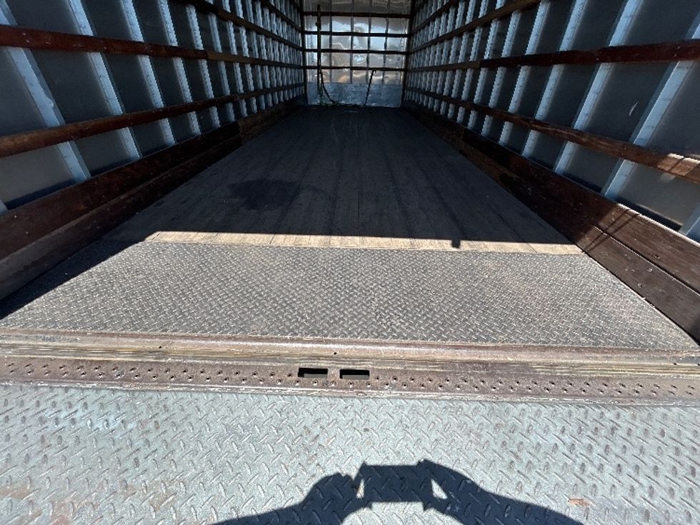 Medium Duty Box Truck-Light and Medium Duty Trucks-International-2020-MV607-Jacksonville-FL-131,077\n\t\tmiles-$ 58,750 - Image 10