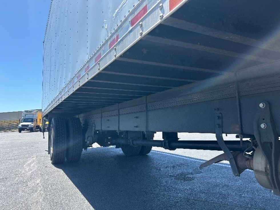 Medium Duty Box Truck-Light and Medium Duty Trucks-International-2020-MV607-Jacksonville-FL-131,077\n\t\tmiles-$ 58,750 - Image 14